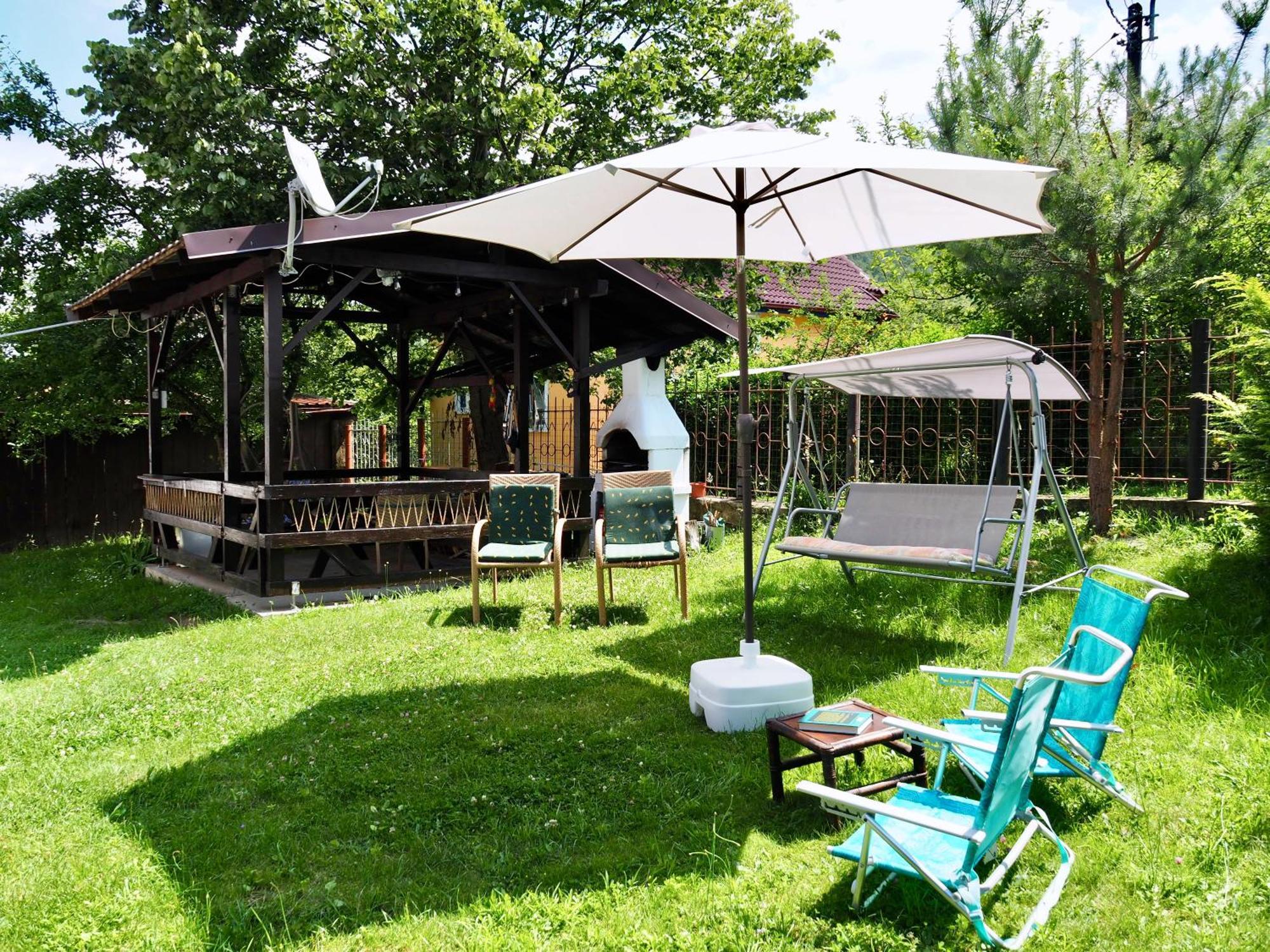 Holiday House Văliug מראה חיצוני תמונה